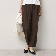 【ウエストゴム・洗える】センターライン入りテーパードパンツ（XS～L）