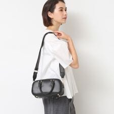 【2WAY】テープショルダースクエアBAG