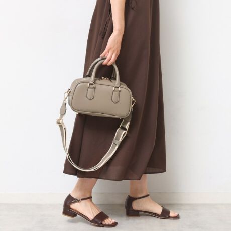 [^ԁFF5804013]yfUC|Cgzgh̉VGbgMINIBAGBO\ȃV_[XgbvtA莝A|2WAYdlłBX}z~jzȂǕKvŏ̂̂RpNgɎ^ׂTCYByX^CO|CgzJWA炫ꂢ߂܂ŕLR[fBl[gɃ}b`AG߂킸􂵂܂Byfރ|CgzNVJȕ͋C̍vgpBydlzE|PbgF~2Ɩ̊֌WɂAۂFČꍇ܂B܂Ap\REX}[gtHȂǂ̊ɂA኱iƉ摜̃J[قȂꍇ܂Bd:400g