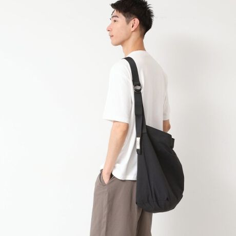 [^ԁFS3804410]yfUC|Cgzǎȃ}bgƂȂ₩ȃi`˔^XfނgpobOBiC~Rbg̍aɂAyƑϋv˂낦Ă܂BfC[AEghAAs܂ŕLV[Ŋ􂵂܂BfށiS38-04409j̃g[gobO肵Ă܂ByX^CO|Cgzj킸jZbNXACeŃI[V[YgpACełByfރ|CgzyƑϋṽiCƏ_炩ȕ̃Rbg̍fށBydlzE|PbgF~3EA4t@C[Ɩ̊֌WɂAۂFČꍇ܂B܂Ap\REX}[gtHȂǂ̊ɂA኱iƉ摜̃J[قȂꍇ܂Bd:380g