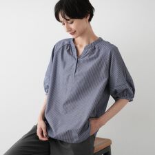 【洗える五分袖】ランタンスリーブスキッパーネックブラウス