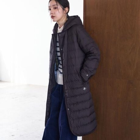 [^ԁFF5891001]yfUC|Cgzt[hO\2WAY_EWPbgB\tgȕ̑fނgpA_EʂKxȗʂȂ̂Œcꂵɂ֗ȃ_ER[głBn̓IWĩ`FbNɂȂĂ܂ByX^CO|Cgzpc͂AXJ[gɂ킹₷䊴łBt[h̎O\Ȃ̂ŁACi[̃fUCI΂V[XɉHDĂ܂Byfރ|Cgz\tgȑfނŃ_Eӂ݂̂_炩ȑfނłBHfށBCIRCRIC with THE EARTH ybg{g@ېiAtBƂĂBybg{g̓vX`bN݂AӂĎ@ۂƂăTCNčĂ邽߁AΖ̎gpʂ₲݂̔ʂyTXeBiufނȑfނłBydlzE|PbgF~2En聦Ɩ̊֌WɂAۂFČꍇ܂B܂Ap\REX}[gtHȂǂ̊ɂA኱iƉ摜̃J[قȂꍇ܂BdʁF02(M)640g