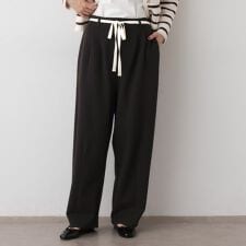 【洗える】カーヴィパンツ