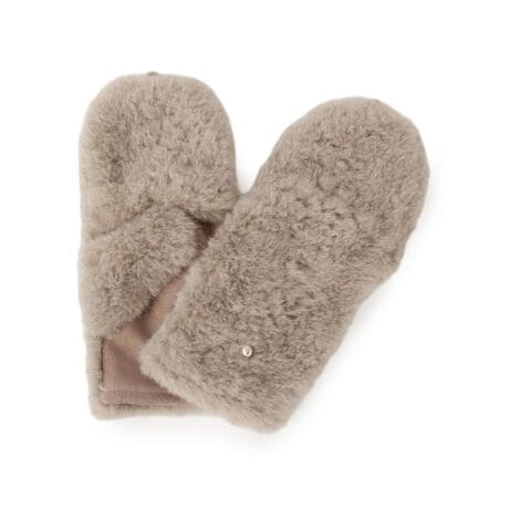 [^ԁFF5804272]yfUC|Cgzё̒tFCNt@[fނŎdグ~gO[uB΍͂AR[fBl[g̉؂₩ȃANZgɂʓIłBR[fBl[g̃|CgɂȂD̃t@[~gBtBK[XłpłApǂЂƕiłBMtgƂĂ߂łByfރ|Cgz_炩ȔG̃tFCNt@[gpBƖ̊֌WɂAۂFČꍇ܂B܂Ap\REX}[gtHȂǂ̊ɂA኱iƉ摜̃J[قȂꍇ܂B