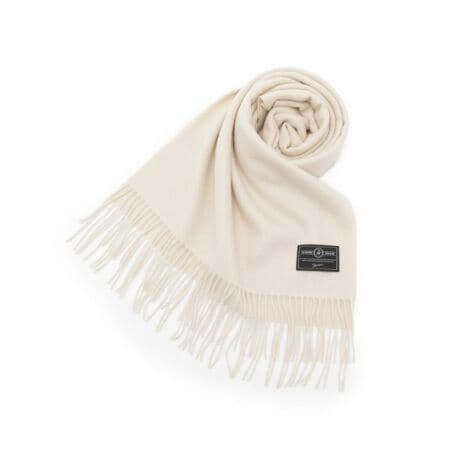 [^ԁFF5804288]yfUC|CgzӂƗDG肪͂̃}t[łB100̑fނȂ̂ŁAy₩łȂƒg܂BVvŏiȃfUC͂ǂȃX^Cɂ킹₷AfC[gɂ҂łBCG[AAC{[AuEx[W̏_炩ȃJ[WJŁAR[fBl[gɉ݂vX܂B~̑蕨ƂĂXX̃ACełBƖ̊֌WɂAۂFČꍇ܂B܂Ap\REX}[gtHȂǂ̊ɂA኱iƉ摜̃J[قȂꍇ܂B