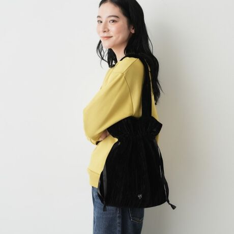 [^ԁFF5804032]yfUC|Cgzقǂ悢򊴂͂̃xAfނgg[gobOB̂܂܃g[gƂĎĝ͂A㕔LƍiċВ^ɂł2WAYfUCłBCR[fɍ킹Č`ς̂ꂵ|CgBtg̃ShJVvȃfUC̃ANZgɁByfރ|CgzpxɂČ̔ZWωA[݂̂\LȐñxAfށBydlzE|PbgF~1Ɩ̊֌WɂAۂFČꍇ܂B܂Ap\REX}[gtHȂǂ̊ɂA኱iƉ摜̃J[قȂꍇ܂Bd:180g