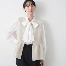 【入卒セレモニー】パール調ボタンベスト