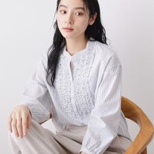 【着映え洗える】フロントフリルブラウス