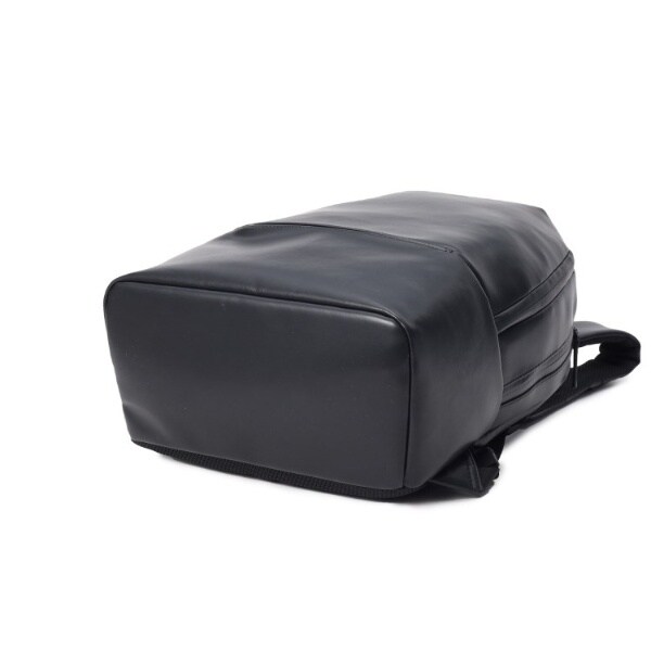 リサイクルレザーバックパック | ドレステリア(DRESSTERIOR) | マルイ