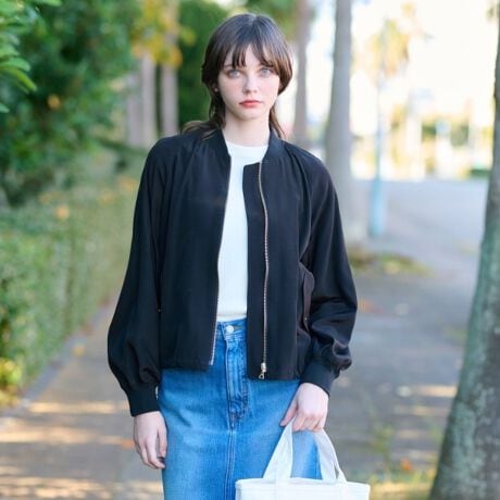 [^ԁF08542508]y򊴂́ITXeiufނŎdグLCMA|1ziȌ򊴂TXeiufނgpAyHDꂽMA|1łBfUC͐ȂbNXAg炫ꂢ߃X^C܂ŕL􂷂ꖇłBMA|1ŎgpĂfނ́ANaiaTMƂAZe[gfނłBĐ\ȊǗꂽXт̂؍ނgpAɗn܂ɂ͔pvX`bNTCN̂pĂAɔzTXeiuȑfނłB͊ÔQ̃OODɂiȌ򊴂Ay₩ŃVL[ȎdオBڂɂGɂǎĂ܂BVL[ȑfފɃ^p[c̎gݍ킹ALC߂ȃfUCɎdグĂ܂B̓h[XgOdlŁAVGbgɓoƂ\łB܂Agɓ^bNfBe[ɂāAiŃtF~jȕ͋CvXBZ߂̏䊴̓ghACh{gXƂ̑łBMA|1́AJWAȃR[fBl[gɌ炸As[XXJ[gȂǂ̏炵X^COɂ҂B悭ꂢ߂ɎdオĂ邽߁Aig班ʂȃV[܂ŕL񂵂y߂܂BƖ̊֌WɂAۂFČꍇ܂B܂Ap\REX}[gtHȂǂ̊ɂA኱iƉ摜̃J[قȂꍇ܂B