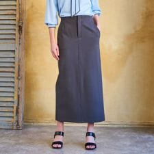 【大人百花春号掲載　モデル美香さん着用】ストレッチポンチタイトスカート