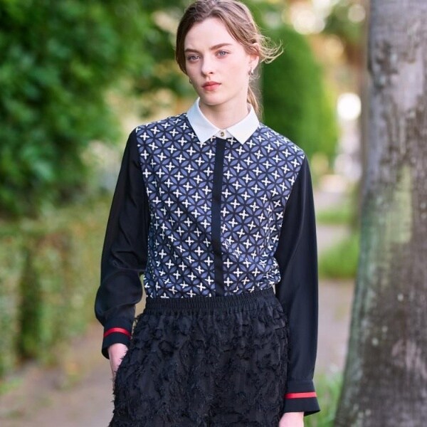 【ドレステリア】美品 34 スタンドフリルネック ストライプシャツ 長袖 シャツ DRESSTERIOR（ドレステリア）の「◇スタンドフリルネック
