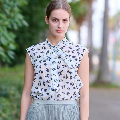 [^ԁF08582026]yu₩ȃ[ty₩ȃVtHɂ̂{E^CuEXzzCgx[XɁAubNƃCG[̃[tvgꂽVtHW[[bg̃uEXBق̂Ɣfފy₩ŗDۂo܂B{E^Cׂ͍߂ɍ鎖ŒՂvXBJWAȃ{g킹Ăî悢X^COAuEXłBƒł̂|CgBWPbgJ[fBK̃CƂĒpłA肪؂₩ɂȂ̂ŃItBXJWAƂĂ߁Bfj̃{g₫ꂢ߂ȃXJ[gɐINR[fBl[gfGłBCi[ɂ́A^NgbvL~\[킹ēyރR[fBl[gBƖ̊֌WɂAۂFČꍇ܂B܂Ap\REX}[gtHȂǂ̊ɂA኱iƉ摜̃J[قȂꍇ܂B