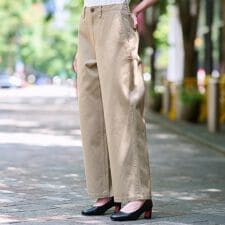 【CLASSY.12月号掲載】ヴィンテージワイドチノパンツ