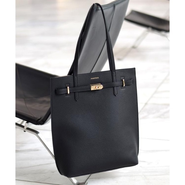 シータ パランティカ／TOTE POACH ミニバッグ　ドレステリア sita parantica（シータパランティカ）の「sita parantica