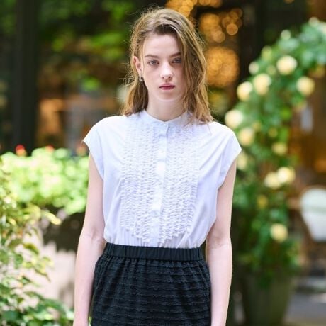 [^ԁF08583001]yEUVJbgEڐG⊴@\ttuEXz@\ȑfނgpBtg̃t؂₩ŁAꖇŃX^CO܂܂BA[Ƀ}`{̃p^[ŁAĝ̃CXbLƌĂ܂BfUCւ̂F{gɃCĂAEgĂ܂悤At̒ʒuɍׂzuEXłBt̒[f؂dグɂ邱ƂŁAÂ}tŌy₩ȈۂɁBA[̃}`ɂĘe傫JAɂȂG߂ł₷AbvBBfUCŁACɂȂ镔Jo[܂Bsx̂oAɂ͐HtH[}ȃV[܂ŁAL􂷂ACełBfށFEUVJbgEڐG⊴ȂǁAꂩ̋G߂Ɋ@\Ă܂BiȌ򊴂ƓKxȃnERṼTCN|GXegpAnɗDTXeiuȑfނłB̐íAz̎OiUVjʂɂ܂B̌ʂ͉ivIł͂܂BƖ̊֌WɂAۂFČꍇ܂B܂Ap\REX}[gtHȂǂ̊ɂA኱iƉ摜̃J[قȂꍇ܂B