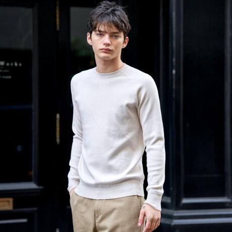 [^ԁF08614501]s₳G̃RbgJV~fރX[Xjbgt􂢉\łȒP肵nŌ^ꂵɂӂƂ_炩ȒSnJV~łL[v|CgƒŐłAXEFbĝ悤ȕjbgłBуJbg\[̂悤ȎdオŁAقǂ悭JWAȕ͋CvXȂKȒSnBɂ̓uh̃CjVhJA肰Ȃo܂BfނɂĒ@ۃRbgɃJV~uhgpAɂ炩ȔG肪łBX[X҂݂ɂāAʓIȓVjbgƂ͈قȂ݂ƃXgb`AĂӂ݂̂镗܂Ă܂BRbgłȂĝ݂鎿ŁAHE~Et3V[YɑΉłACełBƖ̊֌WɂAۂFČꍇ܂B܂Ap\REX}[gtHȂǂ̊ɂA኱iƉ摜̃J[قȂꍇ܂B