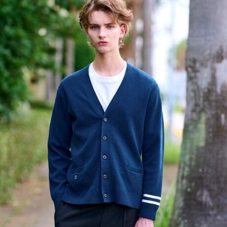 [^ԁF08614502]s₳G̃RbgJV~fރX[XJ[fBKt􂢉\łȒPƂnŌ^ꂵɂӂ_炩ASn悢pJV~łۉL[v|Cgx[VbNVlbNJ[fBKɎhJAVvȂ̂fUCɎdグ܂B␞̃u͂قǂ悭tBbgACi[Ƃ̃oXlVlbN̊J▭Ȑ݌vłBƒł􂦂AXEFbĝ悤ȕKȃjbgŁAX[XȔG肪͂łBɔzzFCANZgɂȂA|Pbg̃uhCjVhJ⃍S{^肰ȂIWieBYĂ܂BfނɂĒ@ۃRbgɃJV~uhgpBƂĂ炩AȂ߂炩ȔG肪łBX[X҂݂ɂāAʓIȓVjbgƂ͈قȂ݂ƐLkAĂӂ݊̂镗BRbgx[XȂAHE~Et3V[Yɂ킽Ē񂹂ACełBƖ̊֌WɂAۂFČꍇ܂B܂Ap\REX}[gtHȂǂ̊ɂA኱iƉ摜̃J[قȂꍇ܂B