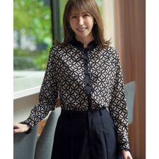 【モデル美香×DRESSTERIOR】コラボレーション オーバーラップサークルブラウス
