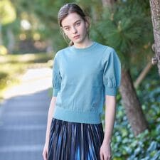 パフスリーブニット