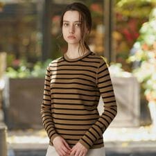 ストレッチフルニードルボーダーニット