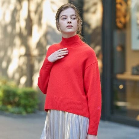 [^ԁF08514011]yVv炱̋l܂VԃjbgzNlC̏iJ[Vɍēoꁜ{gI΂x[VbNɒ▭ȃTCYɉăLCɗオ悤݌vꂽnClbNTCYfBe[ɂčx[VbNɒnClbNvI[o[BqbvɂO㍷t䊴ŁAOg̓Ch{gƂoX₷Z߂ɎdグĂ܂B뒆SɃX[e[̂悤ȃXbg邱ƂŔvXȂAXJ[gƂ̃R[fBl[g₷fUCɂĂ܂BɉăLCɗオ悤݌vꂽnClbN|CgBgƃZ^[obNɓꂽACbgVvȒɂ肰ȂfUC|CgƂȂĂ܂BfރX[p[t@CmтgpAقȂaтs2ނ̎Q邱ƂŁAnCQ[Wjbĝ悤ɖщH̏Ȃ炩ȕ\ʊƌyX|fBbVȕ𗼗Ă܂B~hQ[WœV҂ɂ邱ƂŎ̕\oȂN[Ɏdグ܂BC܂񂾖c݊ƓKxȃn̂̃CEɂAƒp܂BVvȃACe炱Afފ҂ݕ̒ɂĎdグ܂BƖ̊֌WɂAۂFČꍇ܂B܂Ap\REX}[gtHȂǂ̊ɂA኱iƉ摜̃J[قȂꍇ܂B