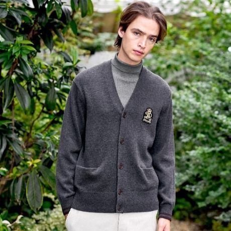 [^ԁF08614209]sx[VbNŃfC[[XȃjbgJ[fBKt􂢉\łꂵ₷^k݂NɂVvȃfUCŃCi[ɂ킹₷E[Ȃł͂̂Ȃ₩ƏiȌ򊴁VvœɎ₷fUCȂAgbhȕ͋CY킹jbgJ[fBKłB␞̃u͂Ȃ݌vŁARȃVGbg\BVlbN̊J̓Ci[Ƃ̃oXlĂAȂ₷߂Ă܂B悢݂̐nɎdĂĂ邽߁Ad˒ĂcꂵɂAAE^[̃TCYI΂ɒp\Bɂ̓IWi̎hJby炢AT߂ȂYĂ܂Bfޏ_炩ȔGƉ݂̂郁mE[gpBɁATCN|GXeƃTCNiCuh邱ƂŁAñnƑϋv߁A^ꂵɂdオɂȂĂ܂BɔzfނĂA\ȃt@bVӎɂ߁BgɎ₷AKɊy߂jbgJ[fBKłBƖ̊֌WɂAۂFČꍇ܂B܂Ap\REX}[gtHȂǂ̊ɂA኱iƉ摜̃J[قȂꍇ܂B