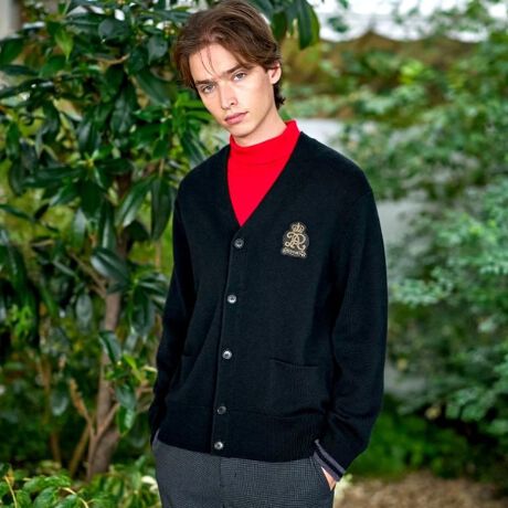 [^ԁF08614209]sx[VbNŃfC[[XȃjbgJ[fBKt􂢉\łꂵ₷^k݂NɂVvȃfUCŃCi[ɂ킹₷E[Ȃł͂̂Ȃ₩ƏiȌ򊴁VvœɎ₷fUCȂAgbhȕ͋CY킹jbgJ[fBKłB␞̃u͂Ȃ݌vŁARȃVGbg\BVlbN̊J̓Ci[Ƃ̃oXlĂAȂ₷߂Ă܂B悢݂̐nɎdĂĂ邽߁Ad˒ĂcꂵɂAAE^[̃TCYI΂ɒp\Bɂ̓IWi̎hJby炢AT߂ȂYĂ܂Bfޏ_炩ȔGƉ݂̂郁mE[gpBɁATCN|GXeƃTCNiCuh邱ƂŁAñnƑϋv߁A^ꂵɂdオɂȂĂ܂BɔzfނĂA\ȃt@bVӎɂ߁BgɎ₷AKɊy߂jbgJ[fBKłBƖ̊֌WɂAۂFČꍇ܂B܂Ap\REX}[gtHȂǂ̊ɂA኱iƉ摜̃J[قȂꍇ܂B