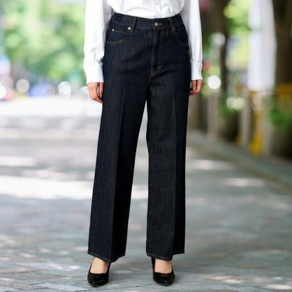 センタープレスストレートデニム