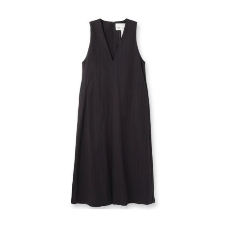 [^ԁF01655993]Ɛ[VlbNƁAChVGbg̗h鐞A炵͂ĂĂ}LVs[XłBtg̐[BOX^bNs[X𗧑̓Iɍ\zAc̃C̎oʂŒČ̂|CgB܂ARrl]̂悤ɌāA̓s[XƂfUCAN[ȈۂƒSn̗ǂ˔܂Bfނ̎iŃNVJȕiiƁAƃNV[ȏ炵VGbgZāACiƑ݊ۗꖇłBfނ͖ȂƖȃVNƃ~[A3ނ̌ꂼقȂ3F̐Fɐ߂ĐDDnBȂ̃RVƃ~[̃nAȃVN̔G̗ǂAꂼꂪœKȃoXō荇悤zuāAPfނł͕\邱Ƃ̂łȂɂ͂ȂBꖳ̑fފɎdオĂ܂Bnŏg[ςĐ߂3F̎́Aꂼ̑`A̔˂قȂ邽߁Al̓̒ōXƈۂςAT߂Ȃ畡GȃjAX^Ă܂BŝPƏiȐFCY̑fނ́AǂVA@ׂƗ͋܂ĎȂ܂ۓIȐnłBuhTCYF1oCCOî߁A\Eӎ͖{imFBoCCOî߁ADTCY\Lƃ[hTCY\LقȂ܂Bi@mF܂ByTICCA^eBbJz2016NAtăRNVX^[g̓{̃uhBԂ̃Vc͂߁AVcs[XAJbg\[AjbgAG݂ȂǃI[ACeWJBĐVAԂ⎞𒴂āA܂ł݂镞B[N̈ӏȂ烂[h̊A^tƏiBȋCiYj[x[VbNȃuhłBƖ̊֌WɂAۂFČꍇ܂B܂Ap\REX}[gtHȂǂ̊ɂA኱iƉ摜̃J[قȂꍇ܂B