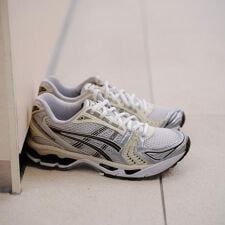 asics（アシックス）GEL－KAYANO 14
