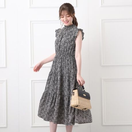 大人可愛いを作れる小花柄 ミディ丈ティアードワンピース クチュールブローチ Couture Brooch ファッション通販 マルイウェブチャネル