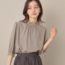 クチュールブローチ(Couture Brooch)の【華やか・大人可愛い・5分袖】エンブロレース前後2WAYブラウス