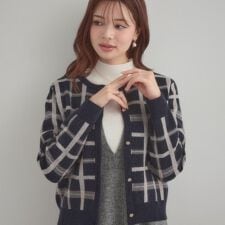 クチュールブローチ(Couture Brooch)の【大人可愛い・通勤】チェックジャカード ニットカーディガン