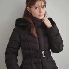 【2WAY・ベルト付き】フードフェイクファー ミドル丈ダウンコート