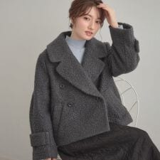 クチュールブローチ(Couture Brooch)のプードルボアショートコート