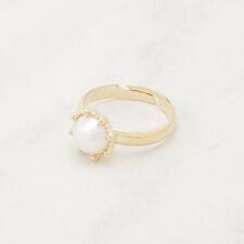 パール調モチーフリング