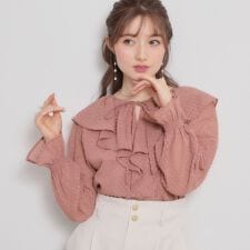 【着映え・洗える】ラメカットドビーフリルブラウス