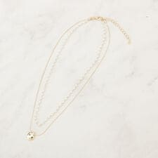 レイヤードパール調ネックレス