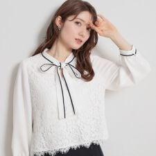 フラワーレースブラウス