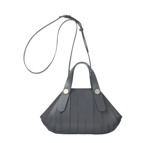 [^ԁF70921153]lCOSSO VIVOɃp`OvXBp`Ǒ^{ƂŁAAIVȕ͋CɁAiɎ₷悤ɎdオĂ܂ByfUCẑʂƐō\OSSO?Ɂw_xvX܂Bn̂悤Ŗnł͂ȂAX[X̂悤ŃX[Xł͂Ȃ▭ȑfފׂȃhbǧ^ŕ\܂BtbgȎɁAVȃjAX̉VOSSO VIVOłBuOSSOiIb\jvV[ỸfUC͂̂܂܂ɁAfނfBe[ςA2waył~jTCYłBg݂\ɏo悤ȓIȃfUĆA܂xgŕ񂾍\ɂA镨ɂătHω܂B_ut@Xi[ő傫Ĵŉו̏o₷A~jzX}zȂǋMdiĐgyɏoȂǂɂقǗǂTCYBnhƃV_[2ʂŎgALX^COō킹Ă܂B|PbgF~2yfށzN[Ȃ߂̋v痿Ŏdグ܂BF悭AtbgȎ̊vɍׂhbǧ^{Ă܂B̋󂢂p`Oł͂ȂAђʂĂȂ^łB舵̒ӔZFi͉J⊾Ȃǂ̐G▀Cɂ葼̂̂ɐFڂ肷邱Ƃ܂B܂fUCAvْ̍fʂ̐FSɖh͍łBWF̈ߗނƂ̑gݍ킹͂ӂBVRv͐Ɏア߁AɔGꂽꍇ͑₩ɏ_炩zŐCĂBWFi͒˓⎺̏ƖȂǂ̒ԏƎ˂ɂϐFF邱Ƃ܂BlW̓@Xɉ]ɂޏꍇ܂BߓxȈՌ邱ƂŃlWɂ݁AO錴ƂȂ܂̂łӂ<Br>ۊǏ̒ӍAʂ̗ǂꏊŕۊǂĉBۊǂ̍ۂ͍wɏiɓĂlߕȂǂĂ܂ƌ^⎼Ch~ɂȂ܂BƖ̊֌WɂAd:405g(TvTCY)