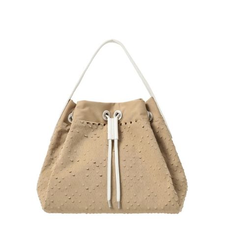 [^ԁF70902510]2025 Spring^SummerԂǂC[Wfނj[NȋCyɎgnhobOByfUCzLA VIGNAi B[jjEEEԂǂLȂԂǂɎԂǂC[W܂B͍Ԃǂ̕ĩox[Ax[W͋MC̃J[łByʂŕig₷nhobOBU[gݍ킹邱ƂŃJWAɂȂ߂AقǗǂiȃfUCłBڂ̓RpNgȂ}`傫Az500ml̃ybg{gA܂ݎPȂǃfC[ɕKvȃACe[o܂BВdlŌ傫ĴŁAoX[Yɍs܂B|PbgF~3yfށzkobN̗lȕƃ^b`̈kjbgɃp`OH{܂Bȃp`OɂtŴ悤ȌʂoĂ܂BobOɕƃp`Oꂽn̓IɂȂA\y߂܂BRɂ̓\tgȋv킹Ă܂BƖ̊֌WɂAۂFČꍇ܂B܂Ap\REX}[gtHȂǂ̊ɂA኱iƉ摜̃J[قȂꍇ܂Bd:290g(TvTCY)