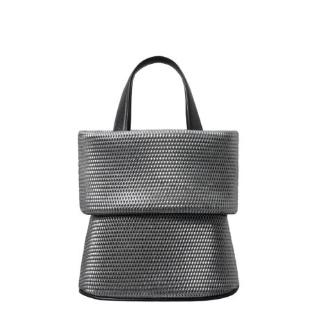 [^ԁF70904500]|2025 Autumn^Winter|тC[W򊴂̂nhobOyfUCzCATENAiJe[ijEEE`F[Am̋RmpтZC[WăfUC܂B_ȃfUCȂAJWAɂgnhobOɎdグ܂BfC[ɂ[hɂnhobOB|PbgF~2yfށzN₵̋vɃ^bNhA_C`̐[^{Ă܂B[[[[[[[[[[[[[[[[[[[[[[[[[[[CɂȂACéwCɓo^x߂łICTCg̏iy[Wɂun[g}[NvNbNĊȒPɒǉł܂BCɓo^ĒACéEEEēגʒmAlE݌ɏ󋵂}KɂĂm点܂B[[[[[[[[[[[[[[[[[[[[[[[[[[[Ɩ̊֌WɂAۂFČꍇ܂B܂Ap\REX}[gtHȂǂ̊ɂA኱iƉ摜̃J[قȂꍇ܂Bd:440g(TvTCY)