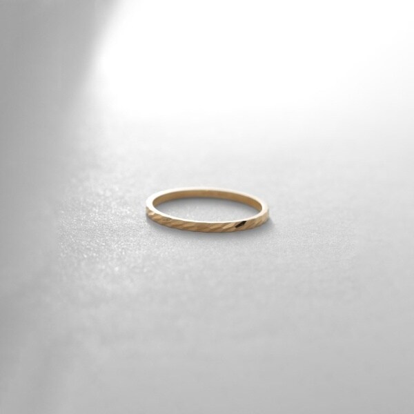 K10ダイヤゴナルミラーカット リング | ココシュニック(COCOSHNIK