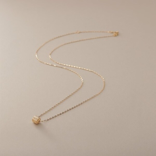 ココシュニック　k18フラワークロスチェーン ロングネックレス K18フラワークロスチェーン ロングネックレス | ココシュニック