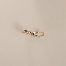 K10ダイヤモンド アシンメトリーSライン リング