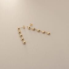 K10中空ペアシェイプ連続 スタッドピアス大