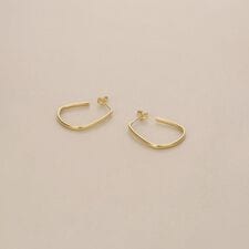 K10中空トラペーズフープ スタッドピアス中