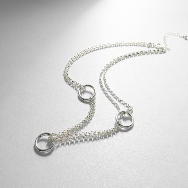 [�}���C]�V���o�[ �T�[�N�����`�[�t �X�e�[�V�����l�b�N���X/�R�R�V���j�b�N �I���L�b�`���iCOCOHNIK onkitsch�j �V���o�[�i600�j