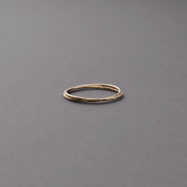 フリル♡3号【ノジェス】K10 ゴールド ツイスト ウェーブ☆アガット